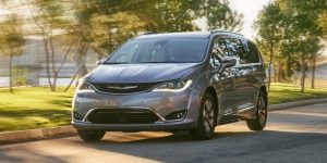 2019 Chrysler Pacifica | Silver Springs, MD | Darcars CDJR