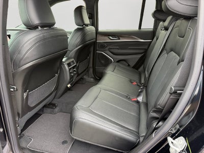 2027 Jeep Grand Cherokee Limited Reserve
