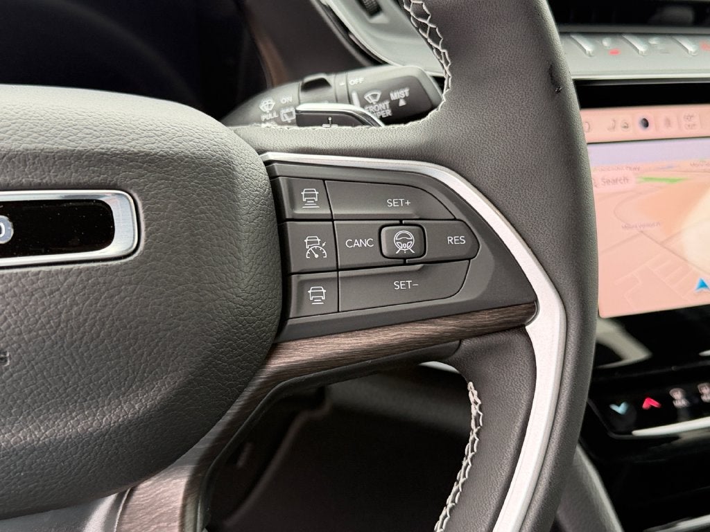 2027 Jeep Grand Cherokee Limited Reserve