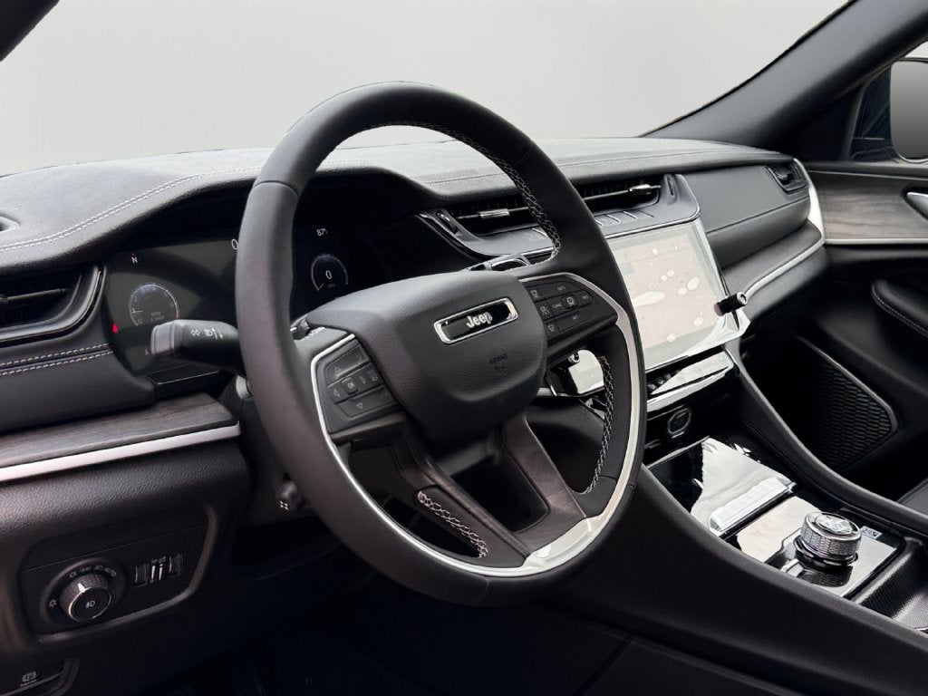 2026 Jeep Grand Cherokee Limited Reserve