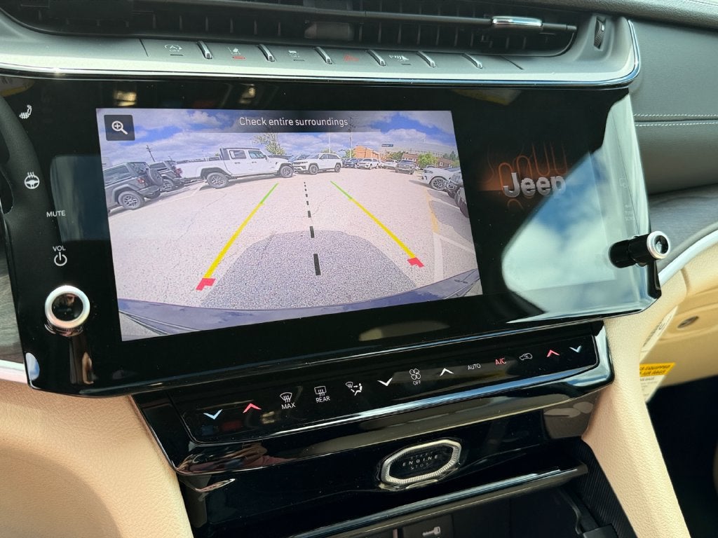 2027 Jeep Grand Cherokee Limited