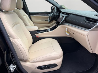 2027 Jeep Grand Cherokee Limited