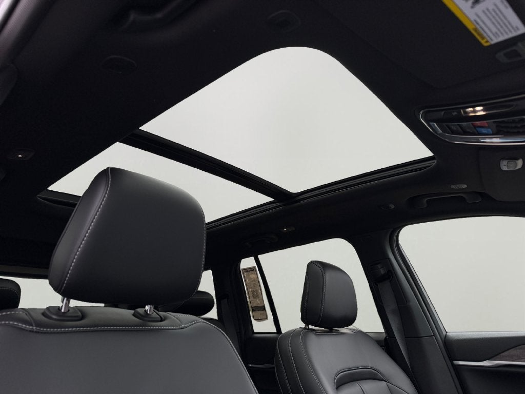 2027 Jeep Grand Cherokee Limited Reserve