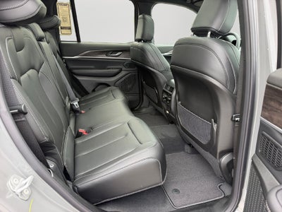 2027 Jeep Grand Cherokee Limited Reserve