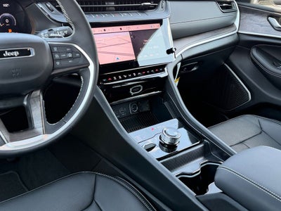2027 Jeep Grand Cherokee Limited Reserve