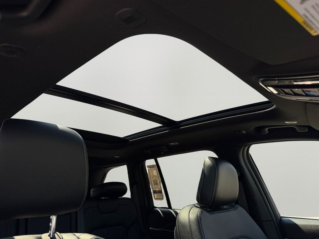 2027 Jeep Grand Cherokee Limited Reserve