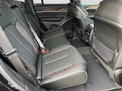 2025 Jeep Grand Cherokee Summit