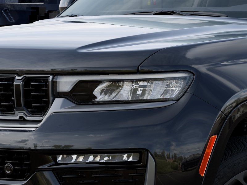 2027 Jeep Grand Cherokee Summit
