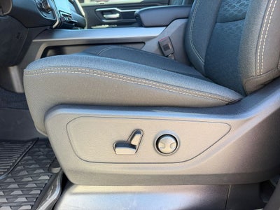 2027 RAM 1500 Big Horn/Lone Star