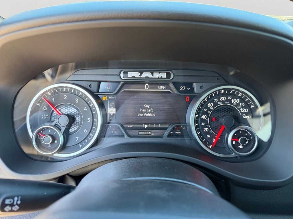 2027 RAM 1500 Big Horn/Lone Star