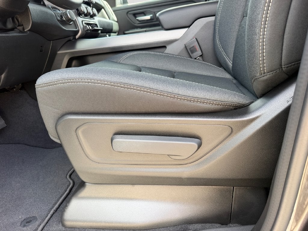 2027 RAM 1500 Express