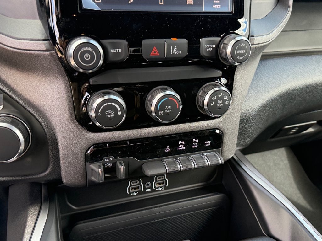 2027 RAM 1500 Express