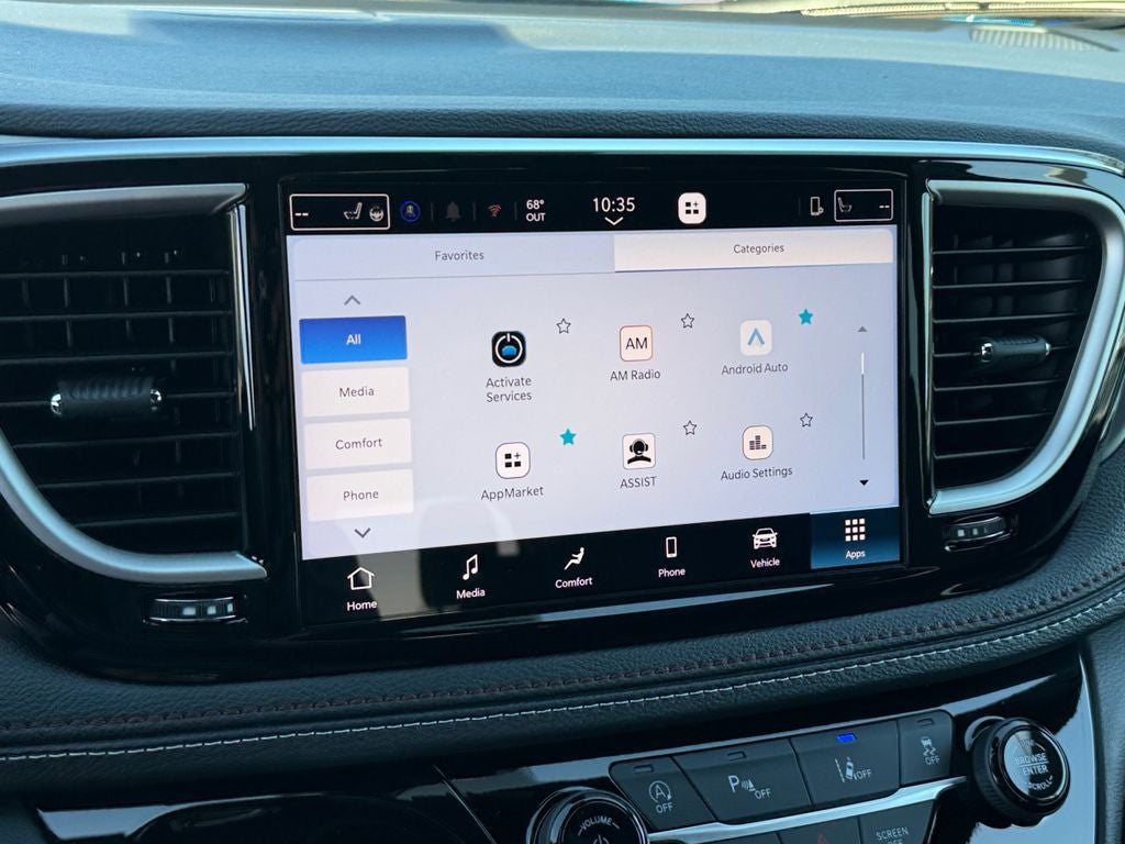 2027 Chrysler Pacifica Select