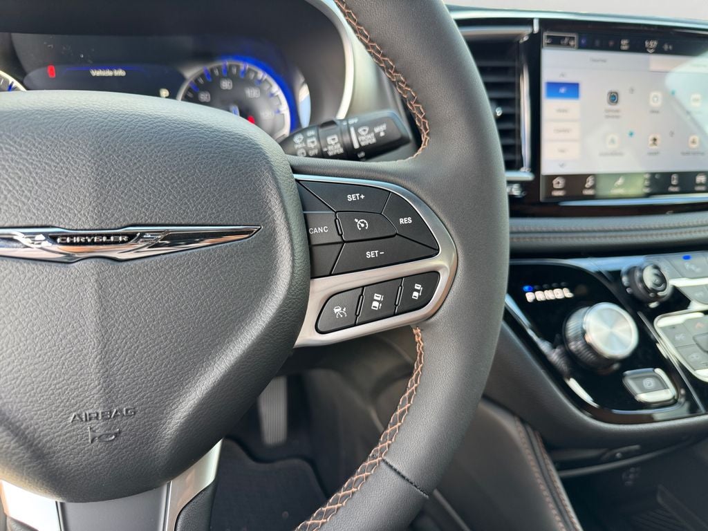 2026 Chrysler Pacifica Pinnacle