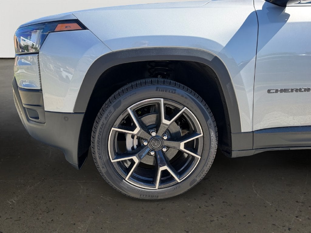 2026 Jeep Cherokee Overland