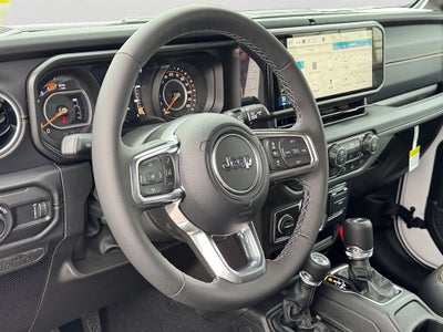 2026 Jeep Wrangler Sahara Sky One-Touch Power Top