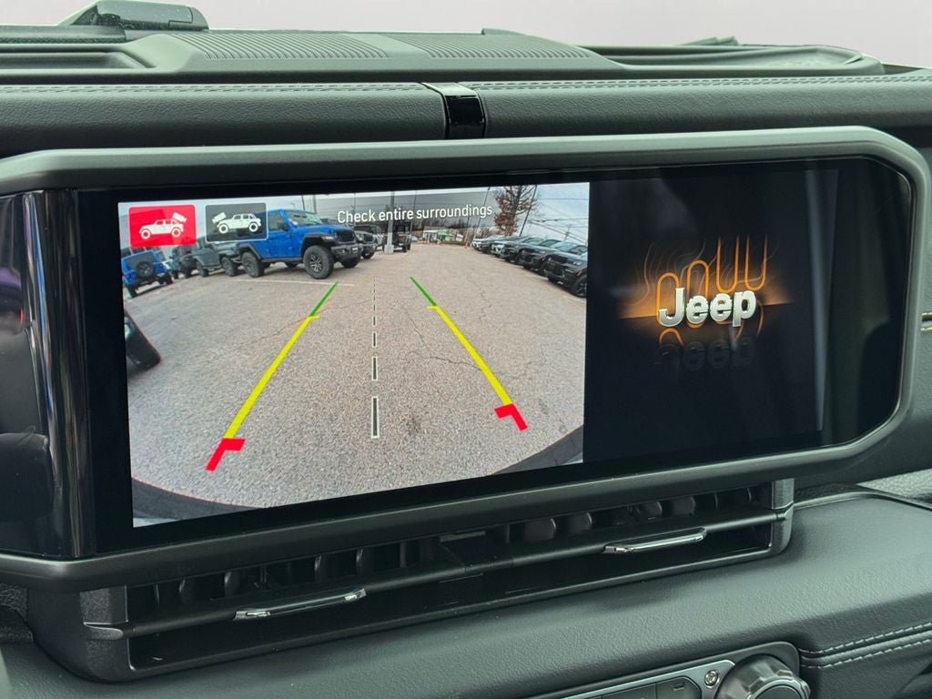 2026 Jeep Wrangler Sahara Sky One-Touch Power Top