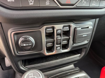 2026 Jeep Wrangler Sahara Sky One-Touch Power Top