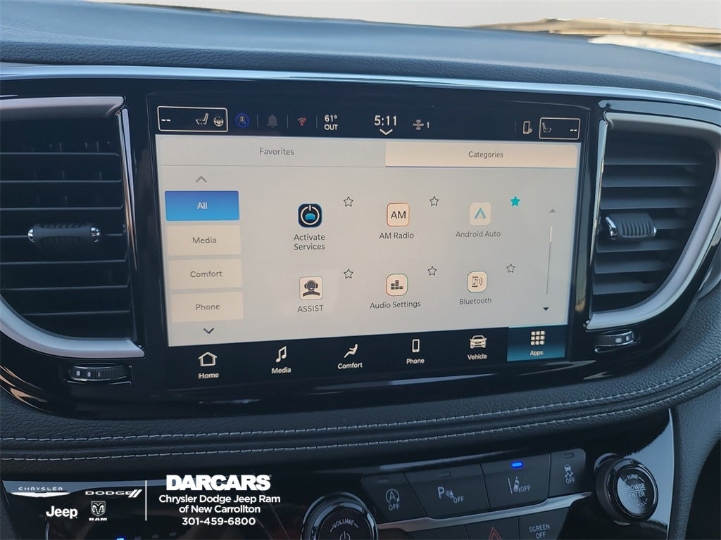 2026 Chrysler Pacifica Select