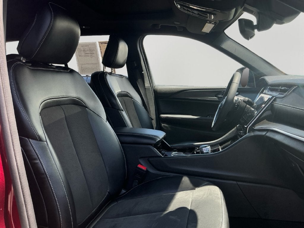 2023 Jeep Grand Cherokee Altitude X