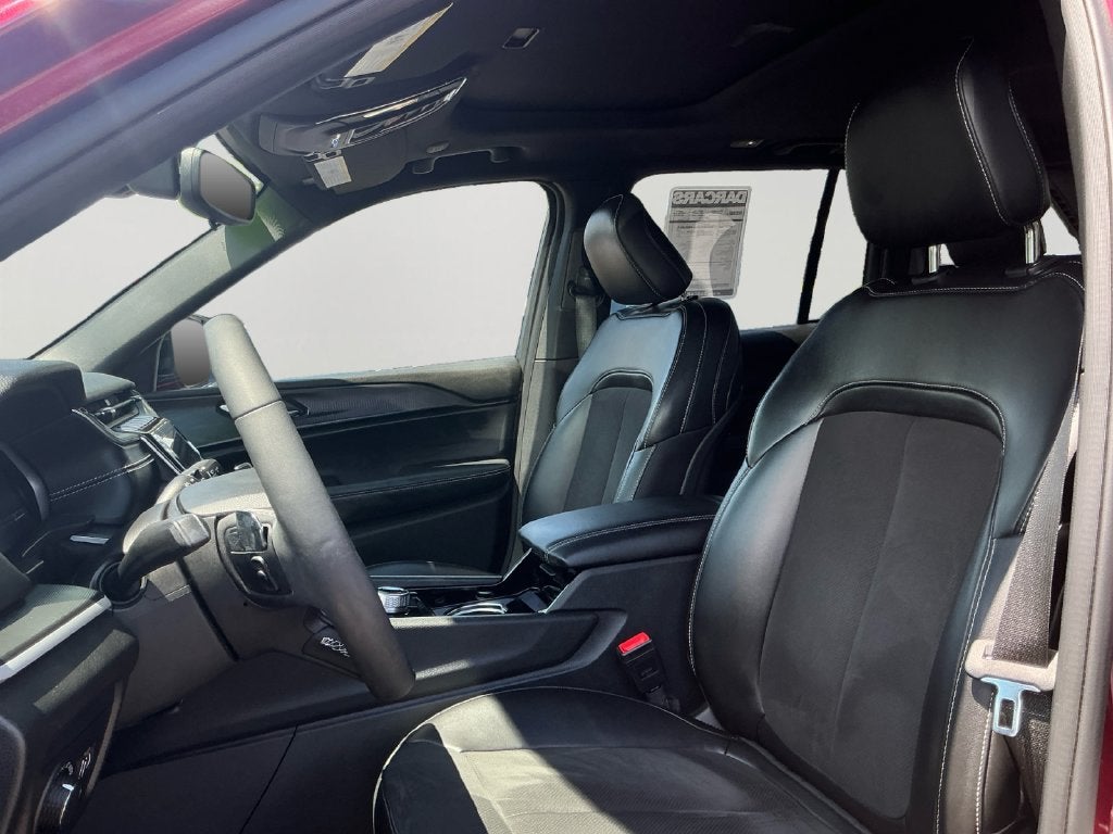 2023 Jeep Grand Cherokee Altitude X