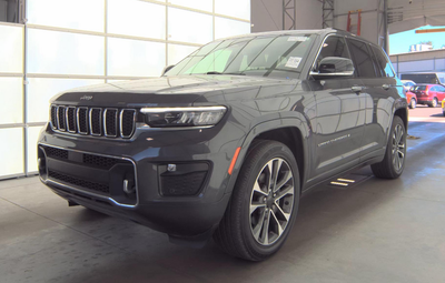 2022 Jeep Grand Cherokee Overland