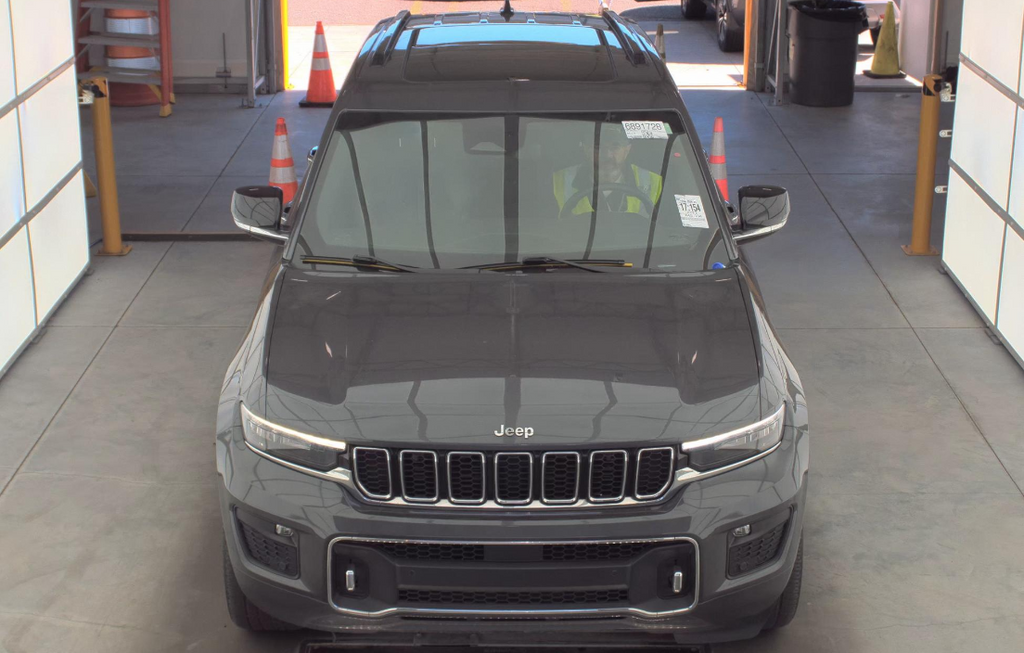 2022 Jeep Grand Cherokee Overland