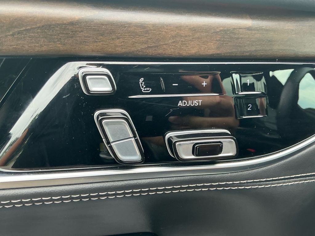 2023 Jeep Grand Wagoneer L Series II