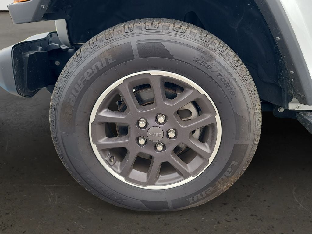 2023 Jeep Gladiator Overland