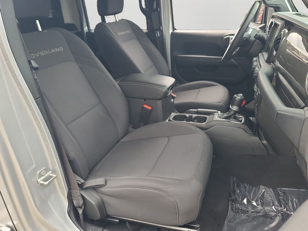 2023 Jeep Gladiator Overland