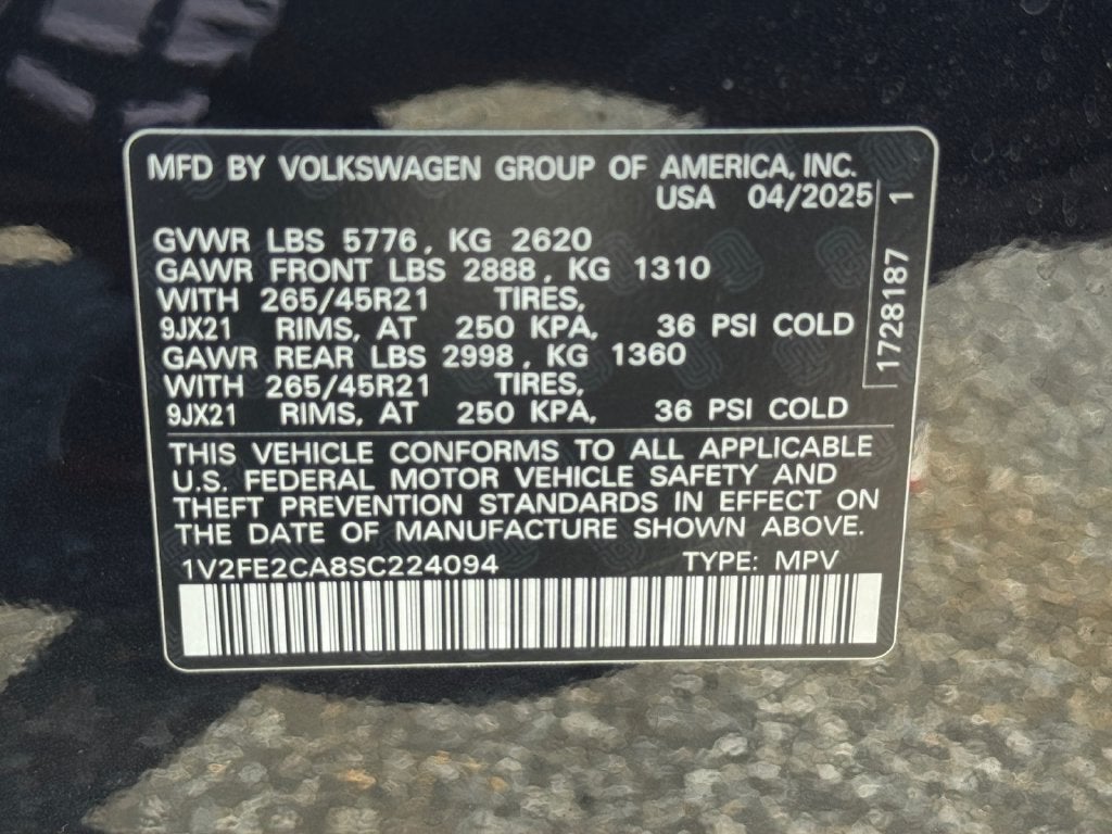 2025 Volkswagen Atlas Cross Sport 2.0T SEL Premium R-Line