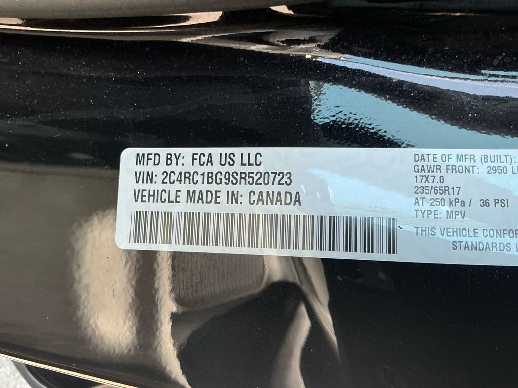 2025 Chrysler Pacifica Select