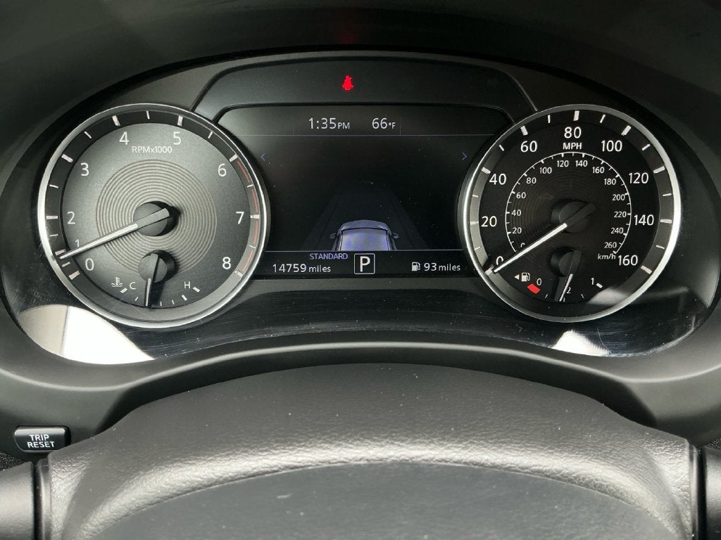 2023 INFINITI QX50 LUXE