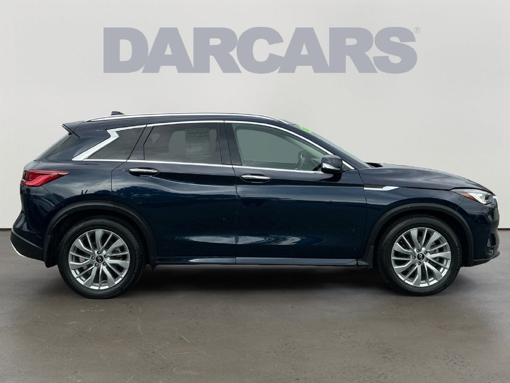 2023 INFINITI QX50 LUXE