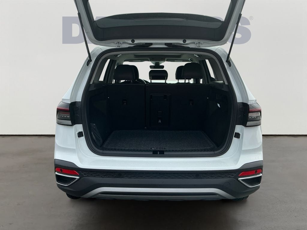 2025 Volkswagen Taos 1.5T SEL