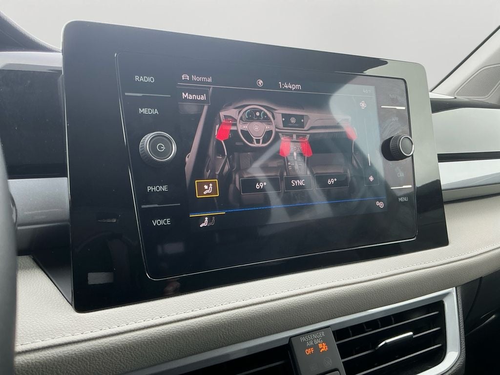 2025 Volkswagen Taos 1.5T SEL