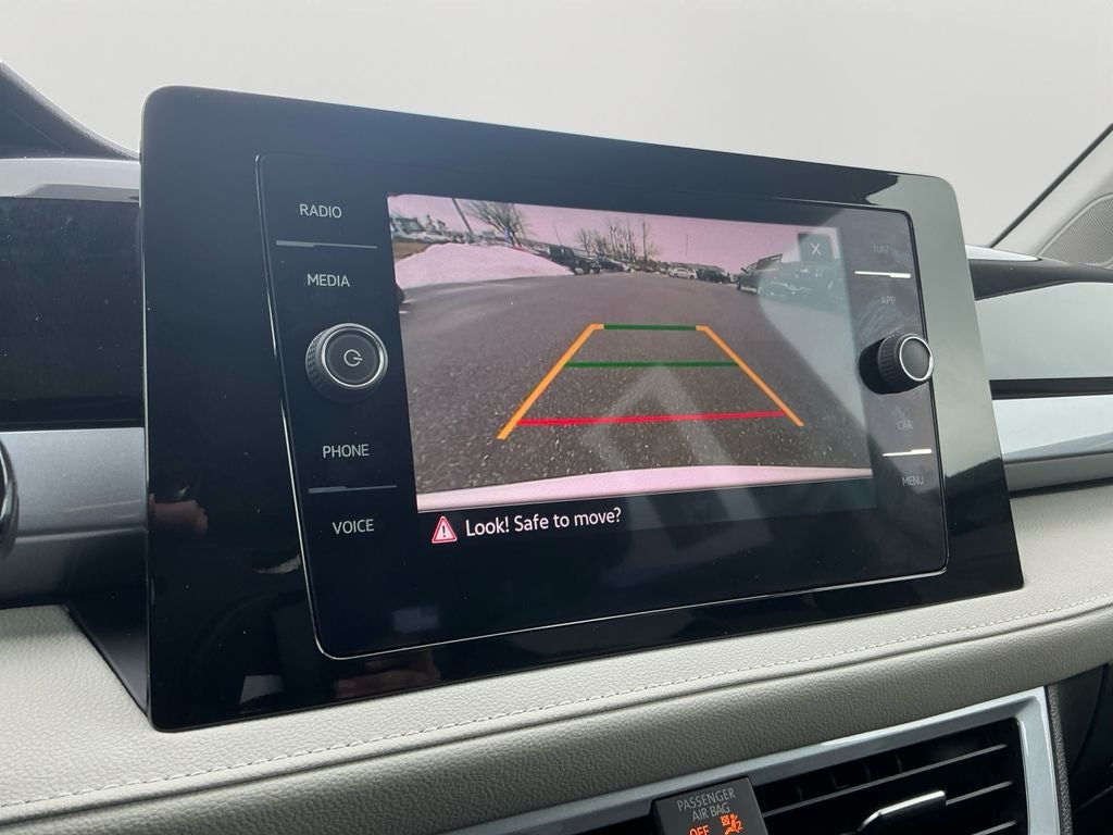 2025 Volkswagen Taos 1.5T SEL