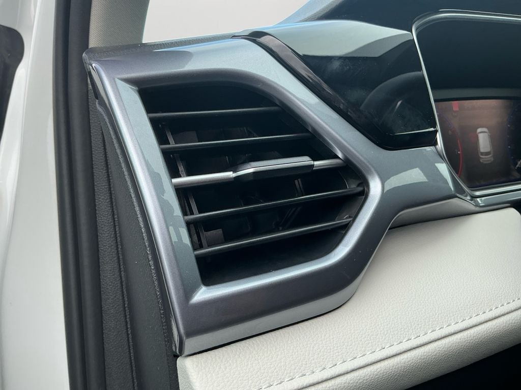 2025 Volkswagen Taos 1.5T SEL