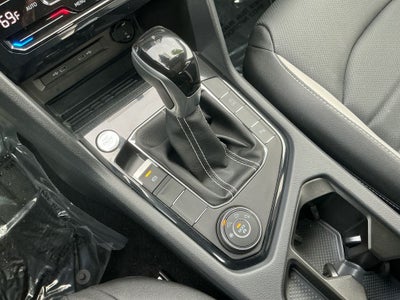 2025 Volkswagen Taos 1.5T SEL