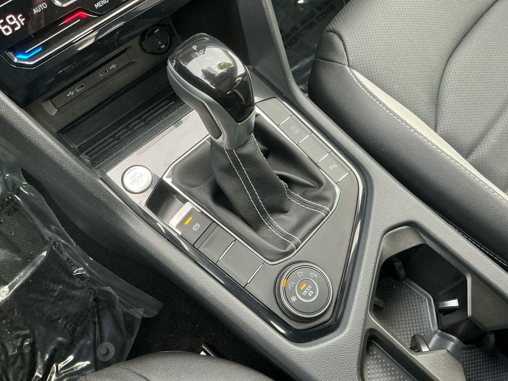 2025 Volkswagen Taos 1.5T SEL