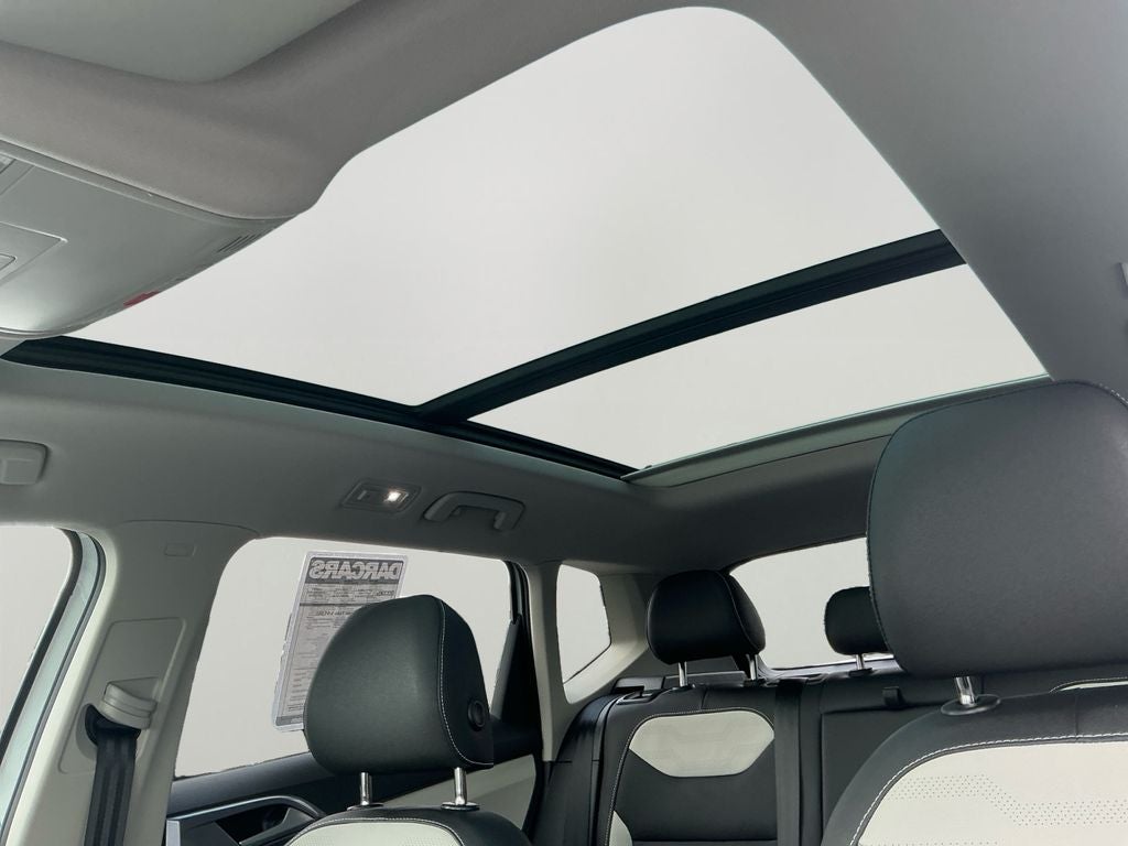 2025 Volkswagen Taos 1.5T SEL