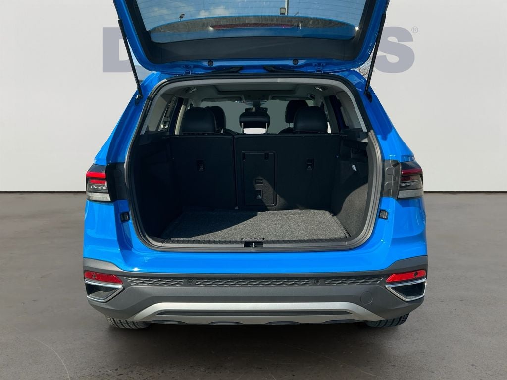 2025 Volkswagen Taos 1.5T SEL