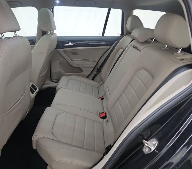 2018 Volkswagen Golf SportWagen SEL