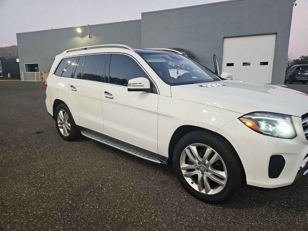 2017 Mercedes-Benz GLS-Class