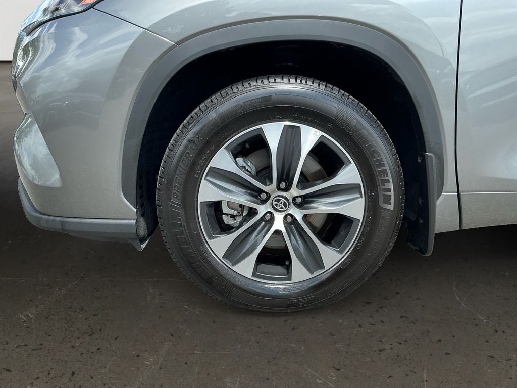 2026 Toyota Highlander XLE