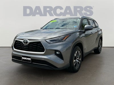 2026 Toyota Highlander XLE