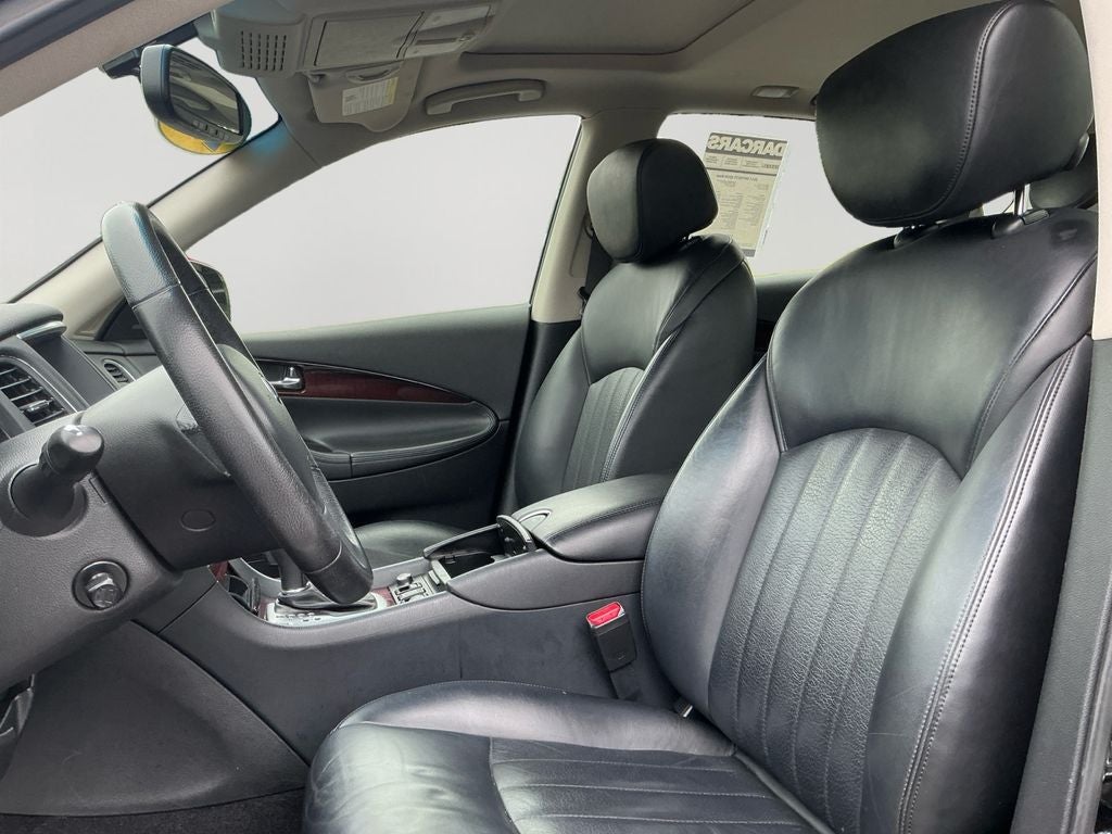 2017 INFINITI QX50 Base