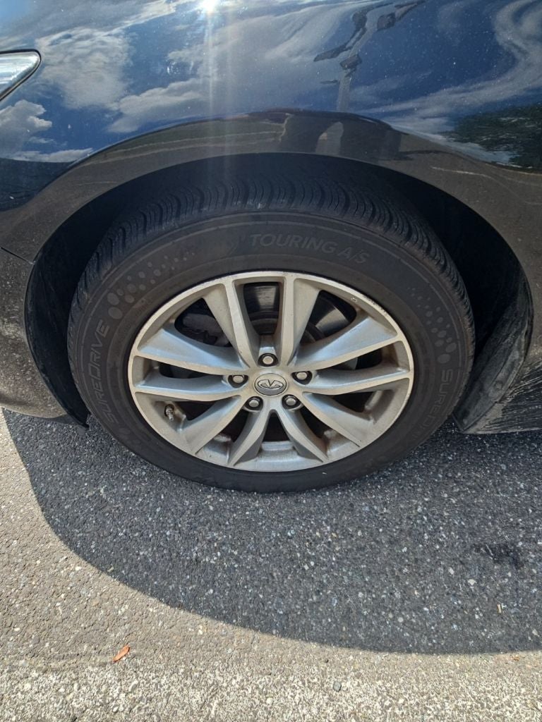 2015 INFINITI Q50 Premium