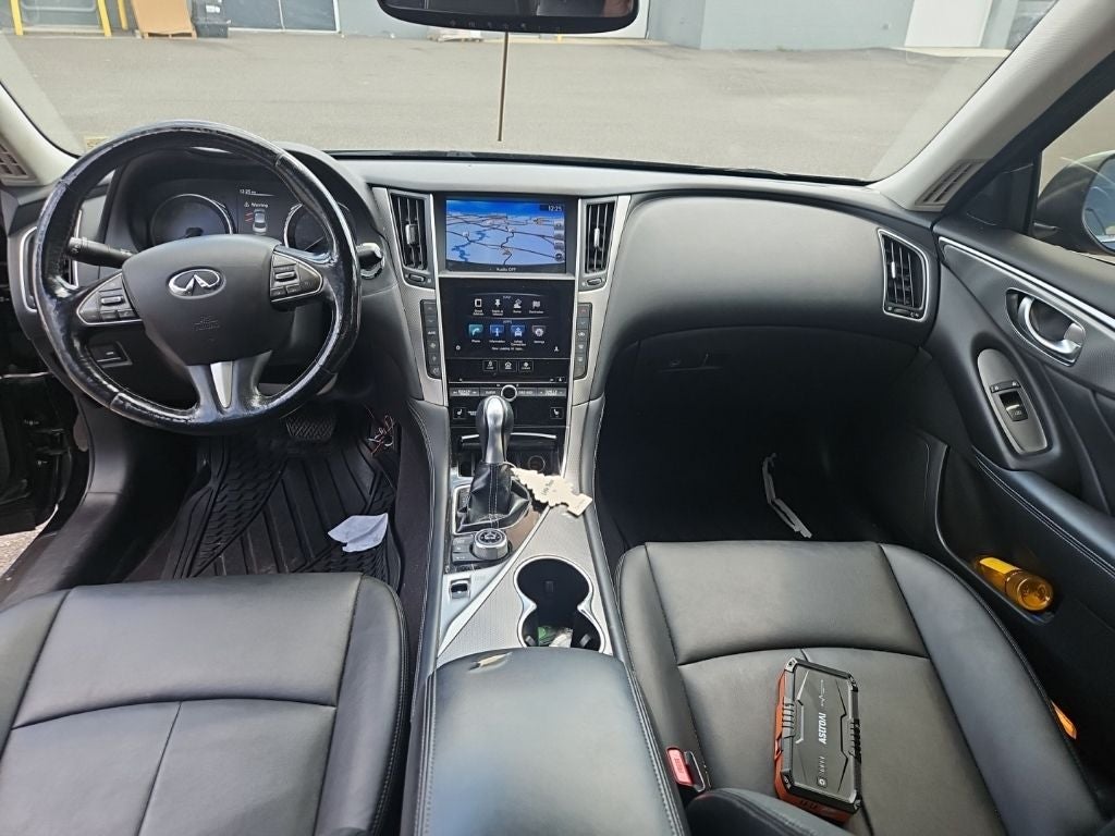 2015 INFINITI Q50 Premium