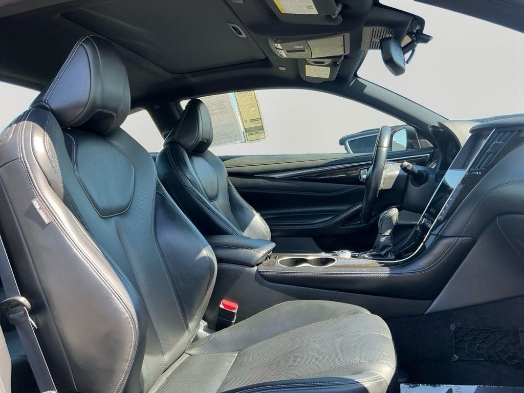2018 INFINITI Q60 3.0t LUXE
